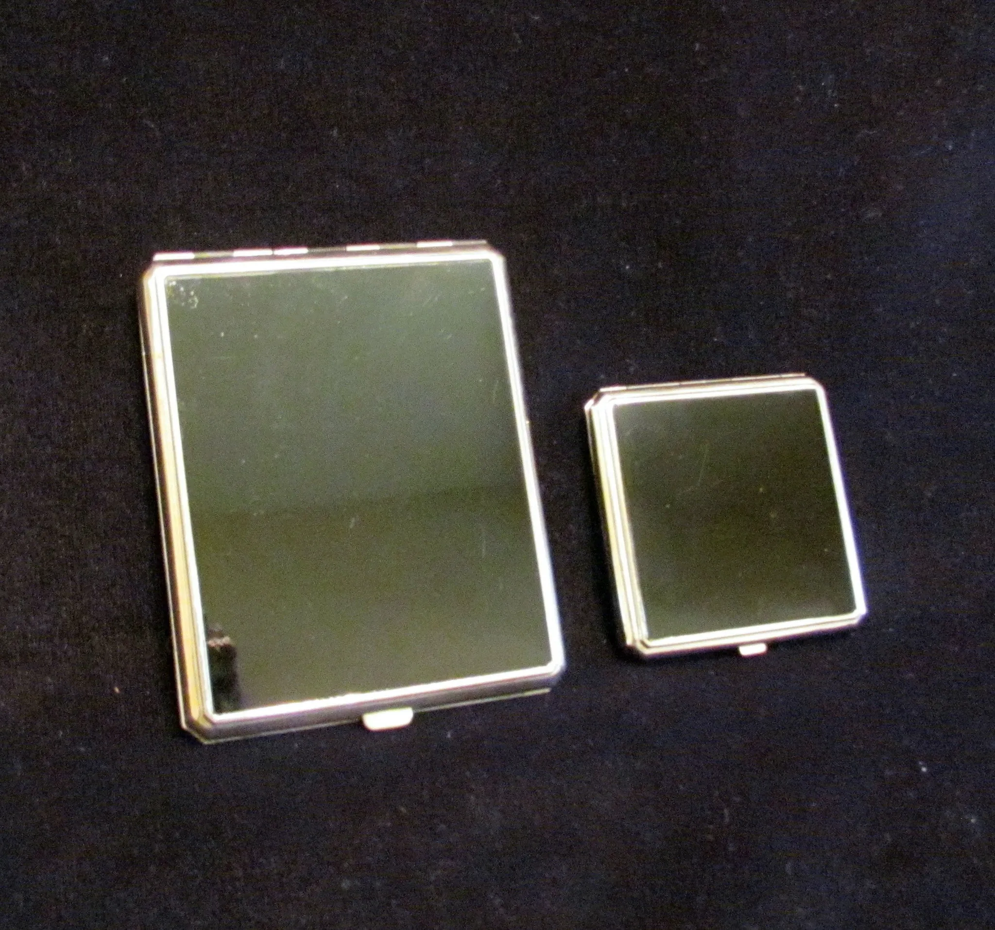 Art Deco Cigarette Case Compact Set 1930s Black & White Enamel Excellent Condition