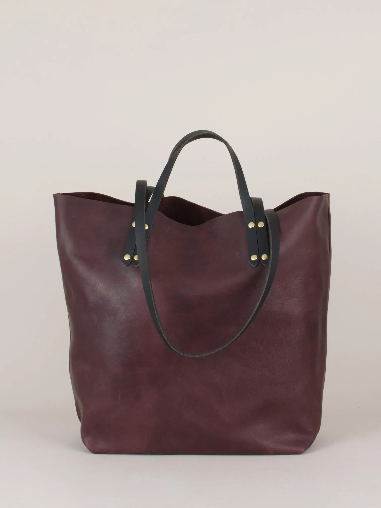 Eleven Thirty Romy Tote (Bordeaux)