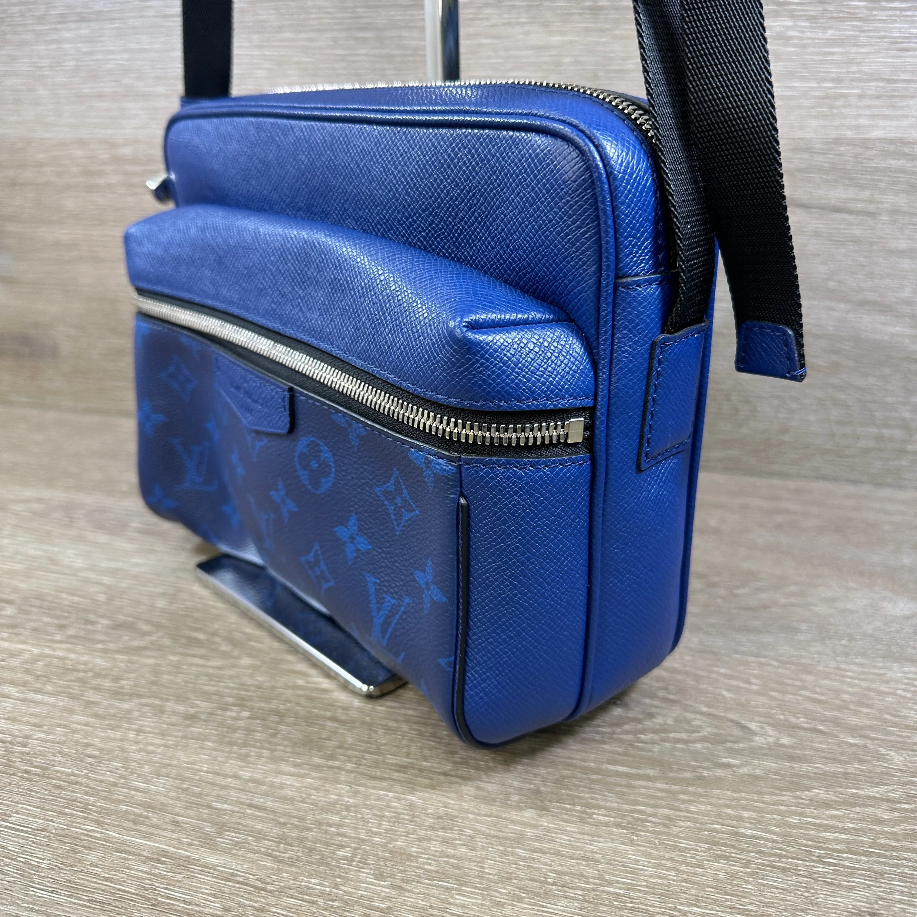 Louis Vuitton Outdoor Messenger Bag - Cobalt Blue