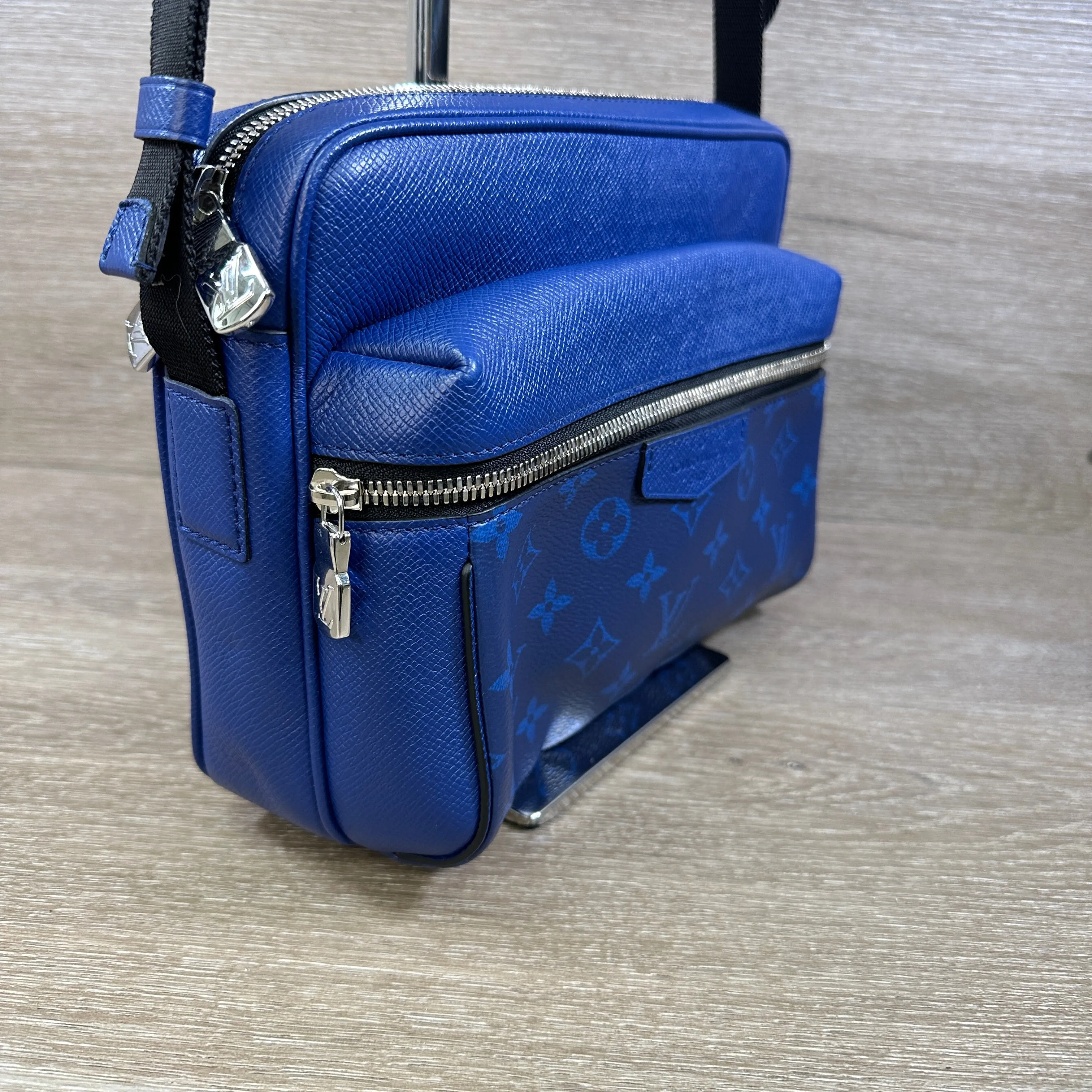 Louis Vuitton Outdoor Messenger Bag - Cobalt Blue